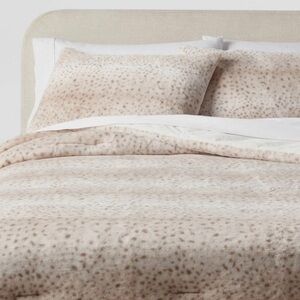 Threshold 3pc King Luxe Faux-Fur Comforter & Sham Set